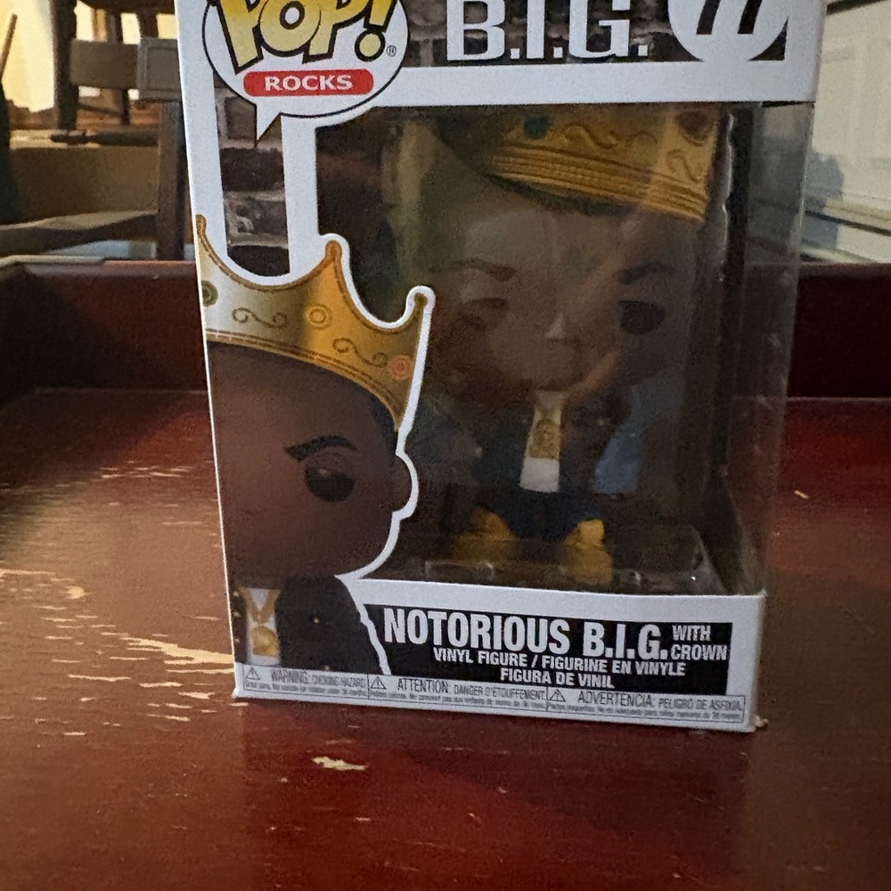 Funko Pop Rocks The Notorious B.I.G. with Gold Crown